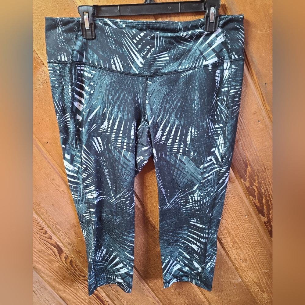 Old Navy Active leggings